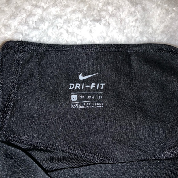 Nike Dri-Fit cropped leggings - Picture 3 of 3